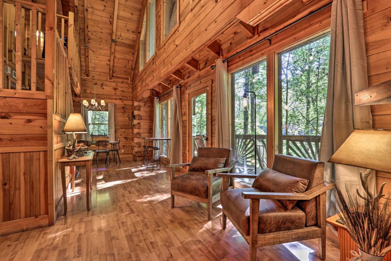 Cabin With Hot Tub And Deck, 3 Mi To Pigeon Forge Sevierville Exteriör bild